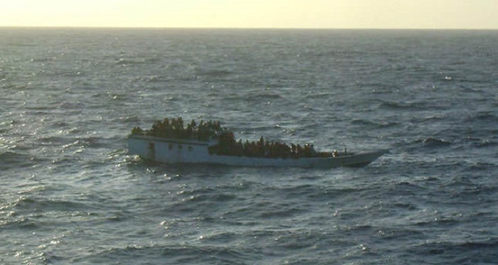 Australia sends back asylum seekers on boats